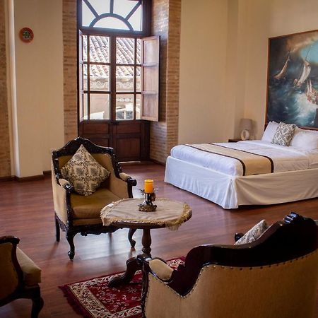 Flore Hotel Boutique Cuenca Luaran gambar