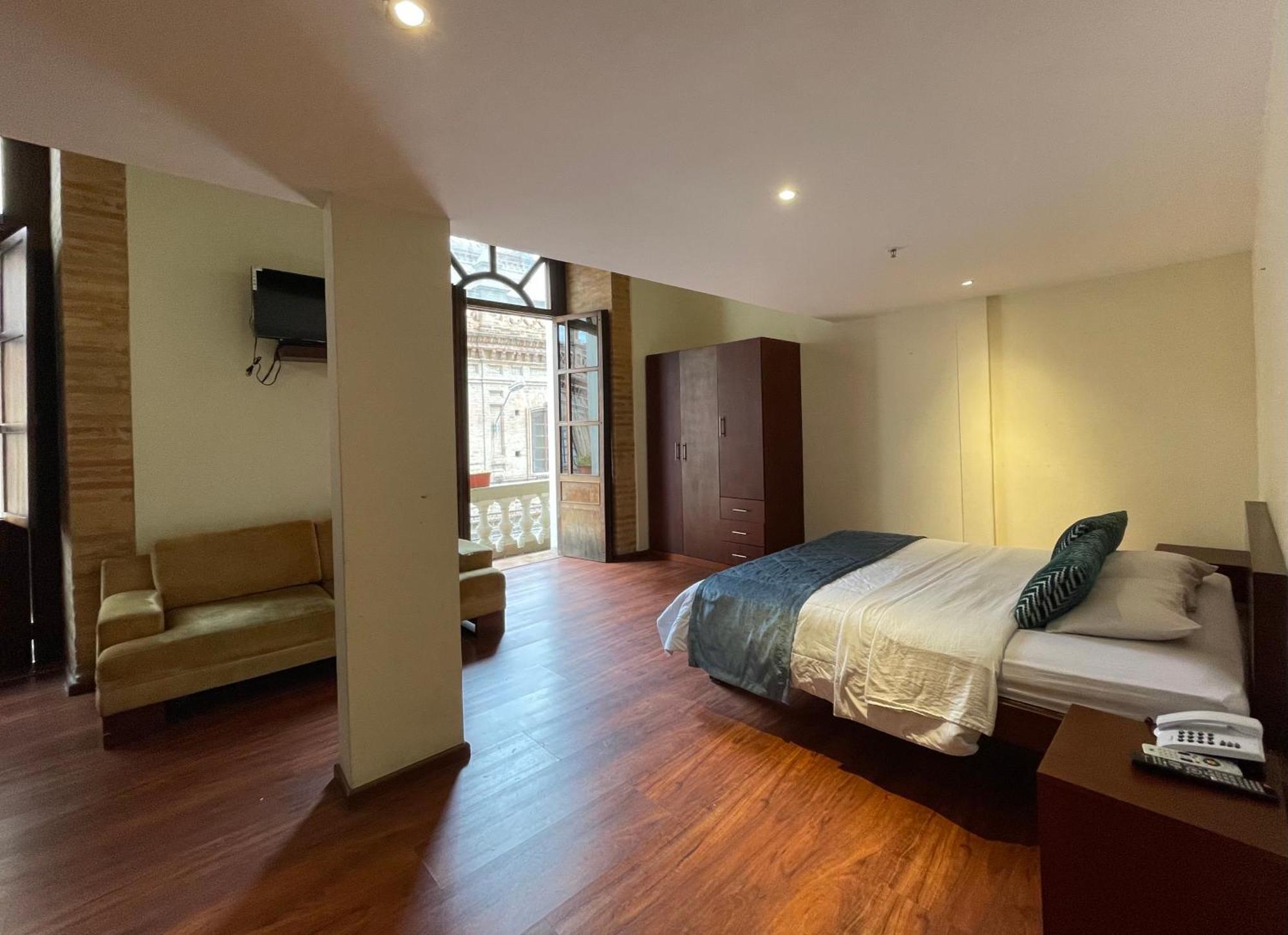 Flore Hotel Boutique Cuenca Luaran gambar