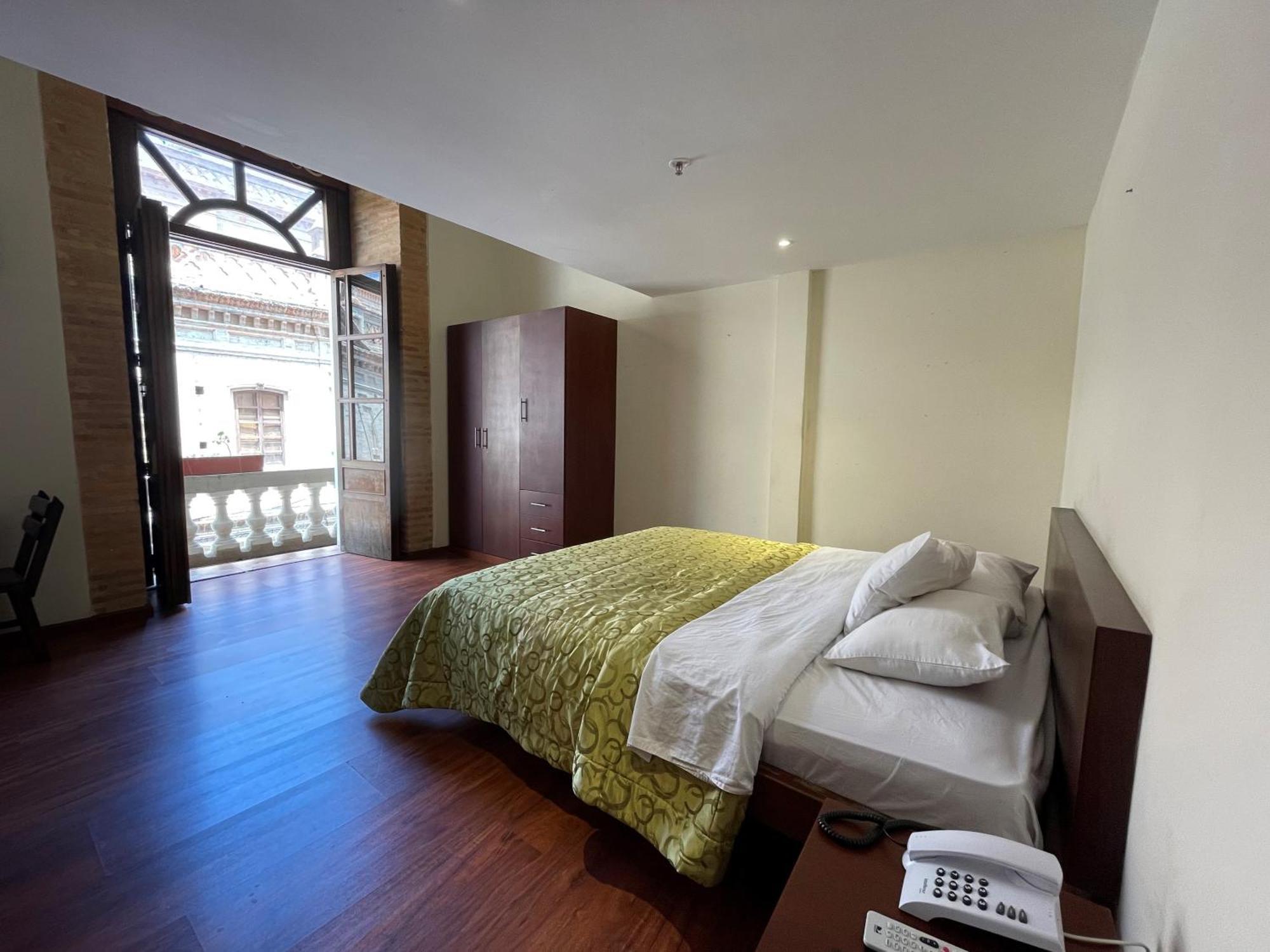 Flore Hotel Boutique Cuenca Luaran gambar